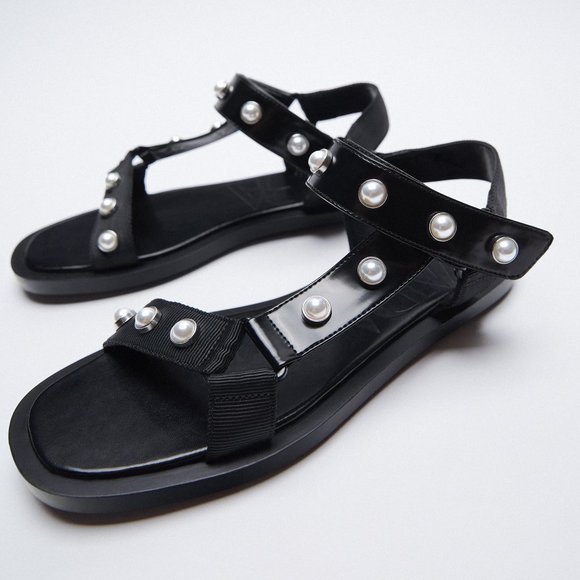 ZARA SLIDE SANDALS WITH PEARLS